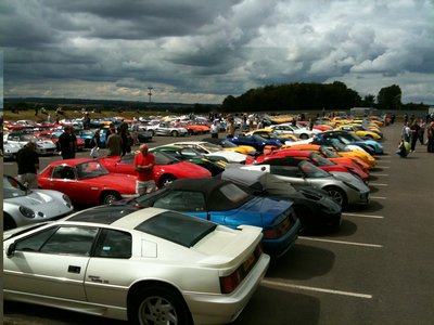 Donington 2011 037.JPG and 